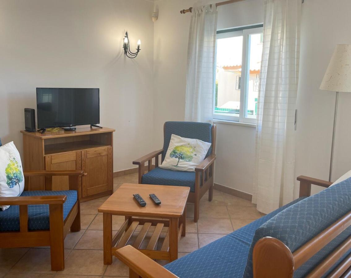 Moradia T3 Aguia Marina, Com Piscina E Bbq Villa Albufeira Exterior photo