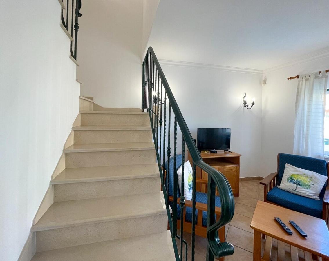 Moradia T3 Aguia Marina, Com Piscina E Bbq Villa Albufeira Exterior photo